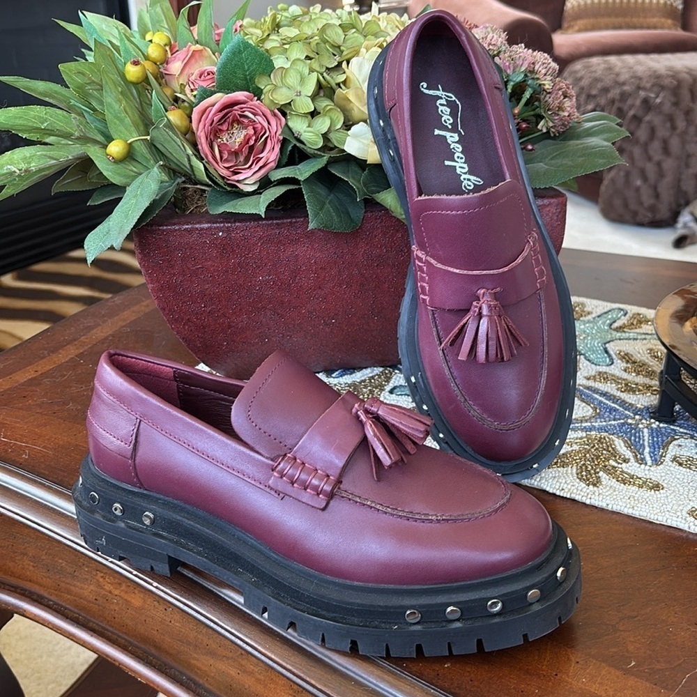 Brand New Free People Teagan Tassel Loafer Slip On Burgundy Studded Platforms